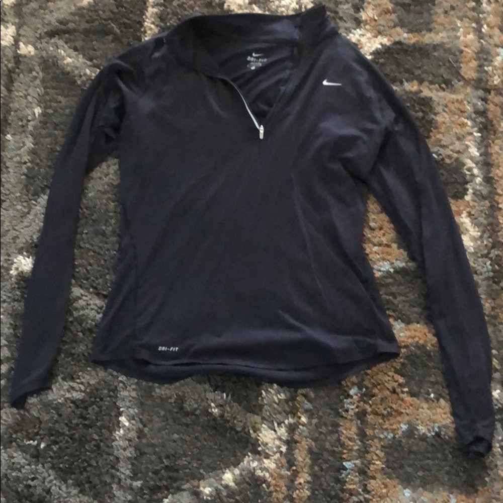 Nike pullover size Medium